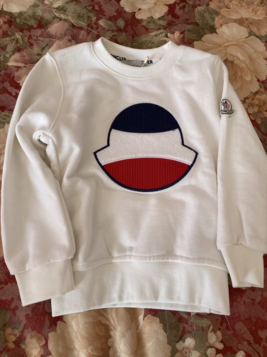 Продам новый детский свитшот