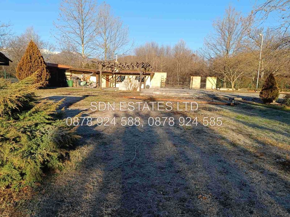 Продава се Парцел в Казанлък - 4000 кв.м за 63 €/кв.м - Снимка #8