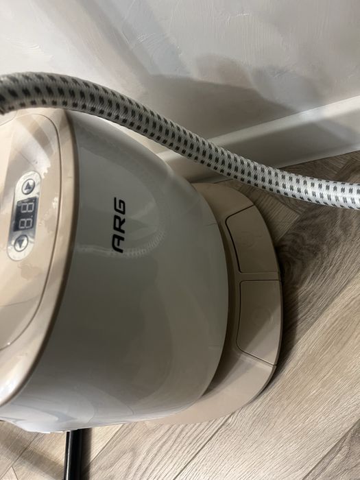 Утюг с гладильной доской