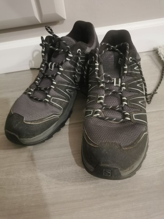 Tenesi/adidași Salomon pentru munte