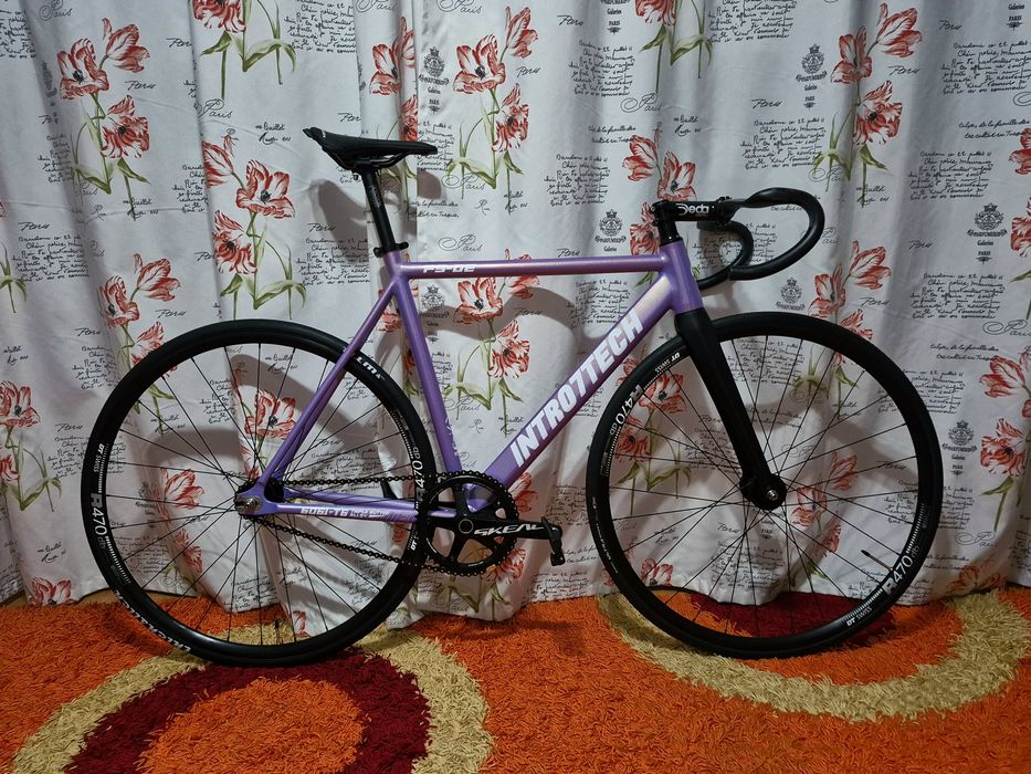 Фикс Intro7tech с контактами