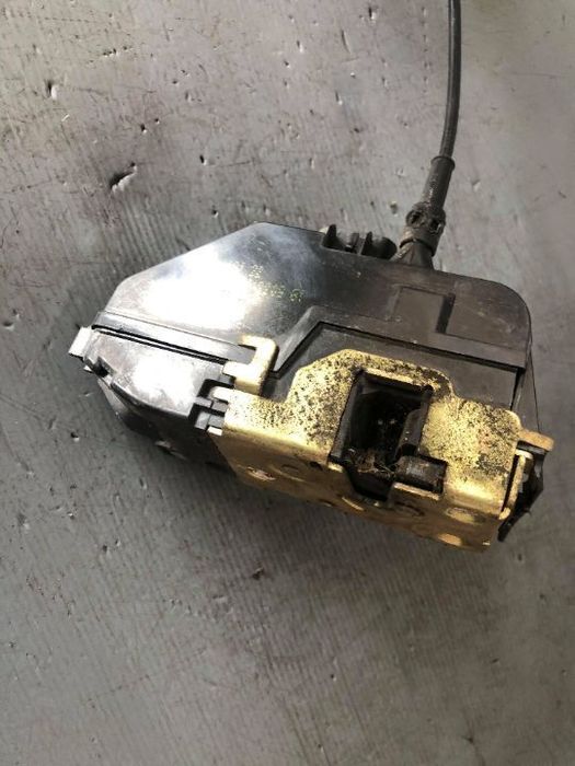 broasca usa  stanga fata renault  grand scenic 2