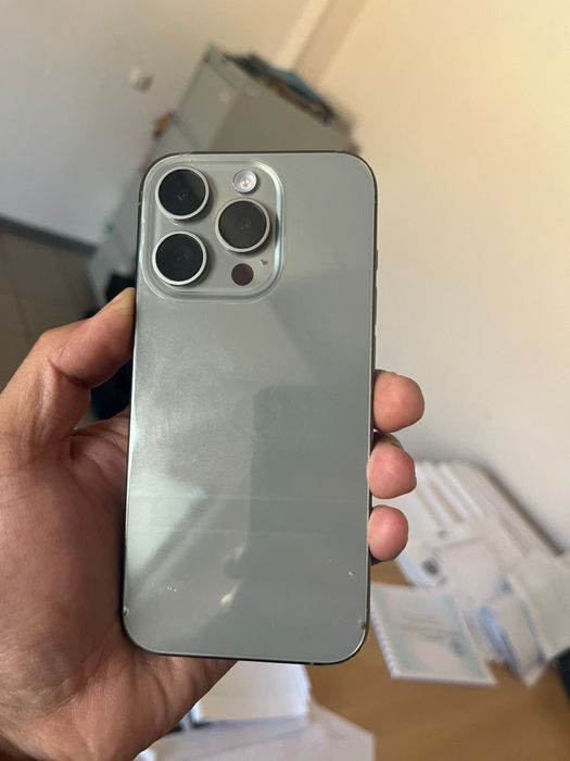 Продам iphone 15 pro