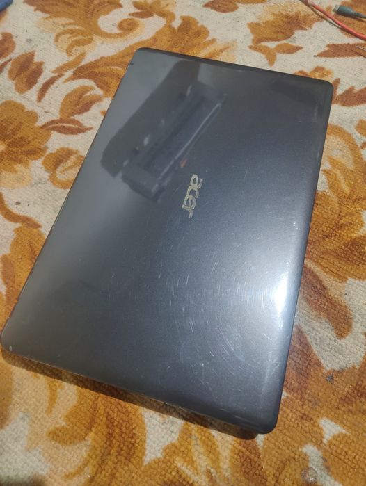 Ноутбук Acer aspire e1-571g на запчасть