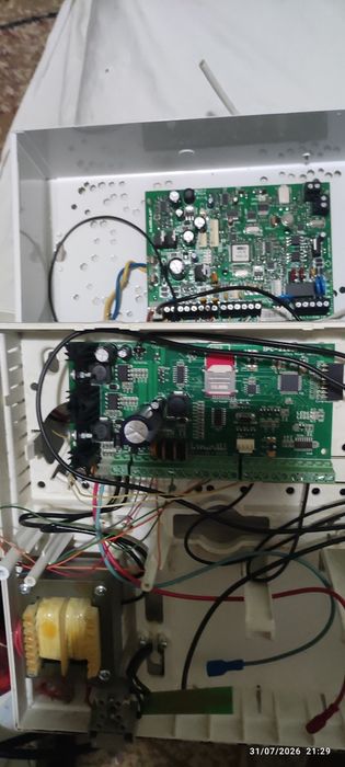 Sistem de alarma Paradox Magellan