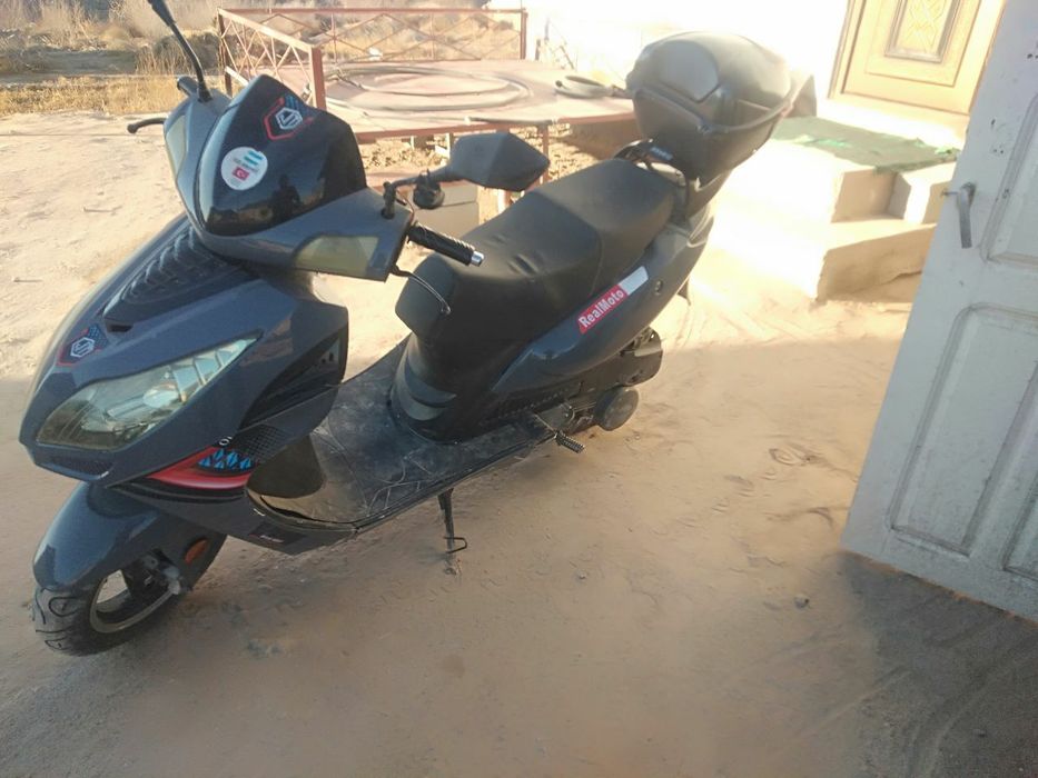 Скутер сатылады 150куб бензин