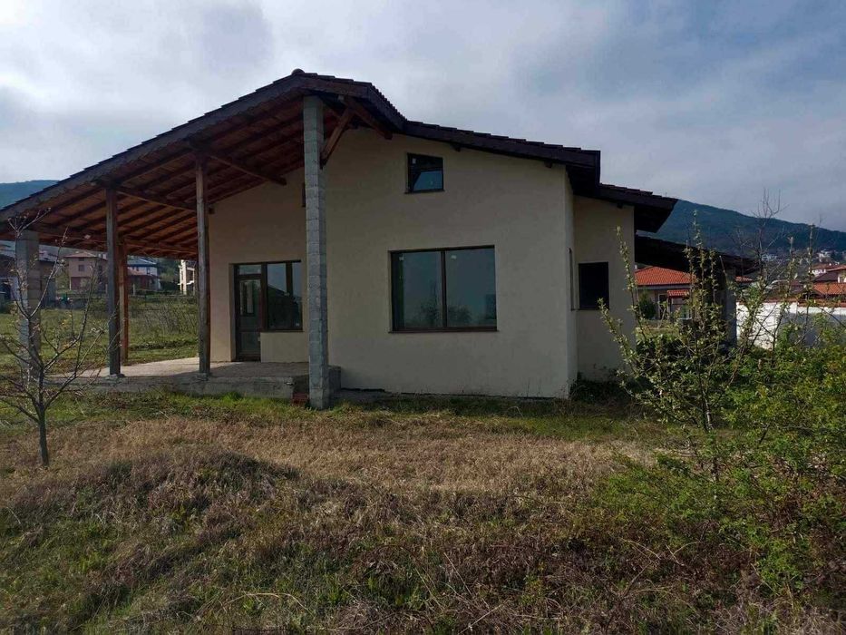 Продава се Къща в с. Марково, Област Пловдив - 202 кв.м за 1288 €/кв.м - Снимка #2