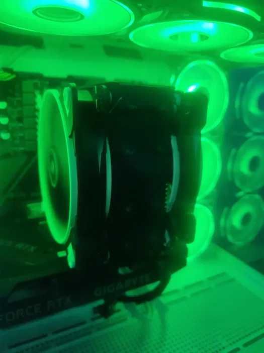 Kitt Gigabyte B550M K, Ryzen 7 5700X3D,  Kingston - 32GB DDR4 - 3600M