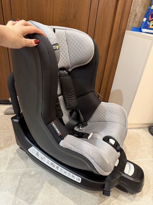 Столче за кола Mountain Buggy 0-18кг. ISOFIX