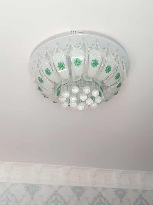 2 шт Люстра сатылади бахаси 600мын