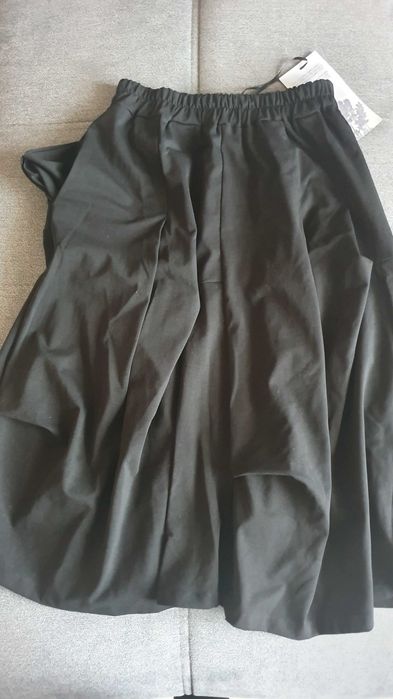 Fusta noua ,neagra  M