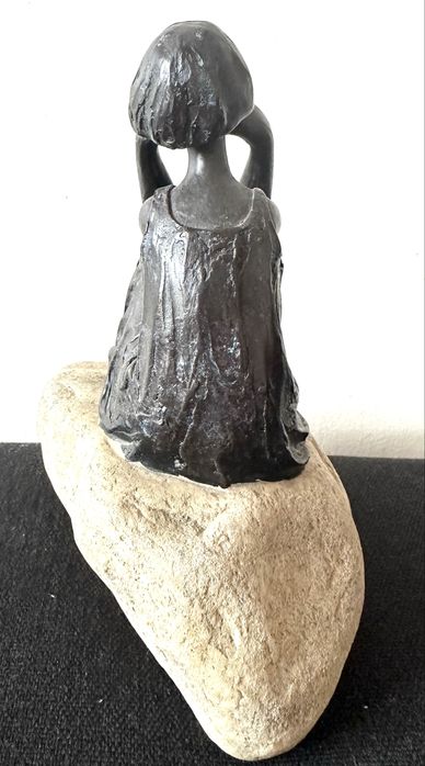 Statueta femeie ganditoare - rasina expoxidica bar restaurant crama