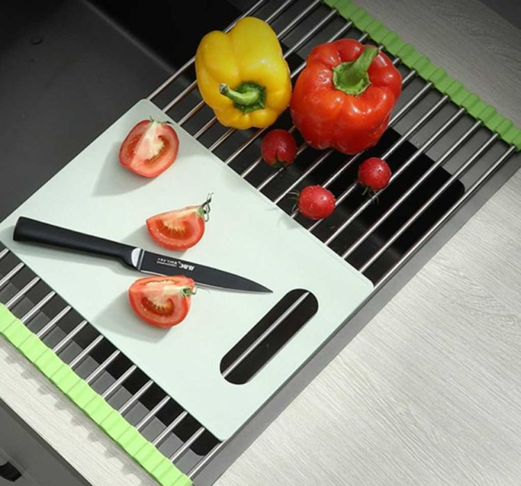 Сгъваема поставка за отцеждане от неръждаема стомана.