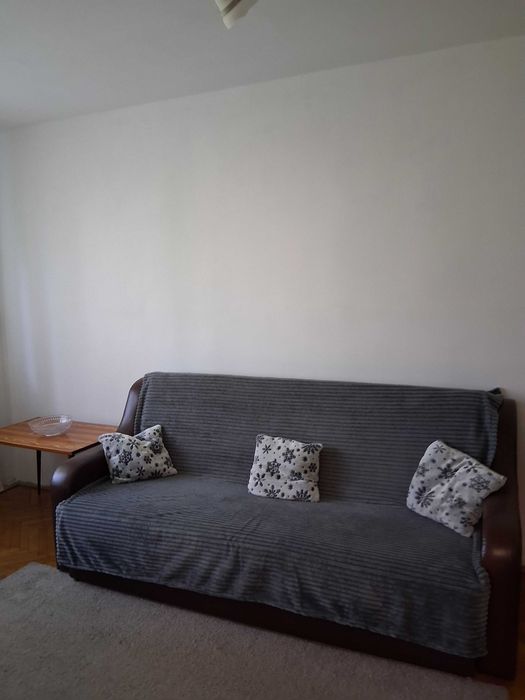 Inchiriez apartament 2 camere