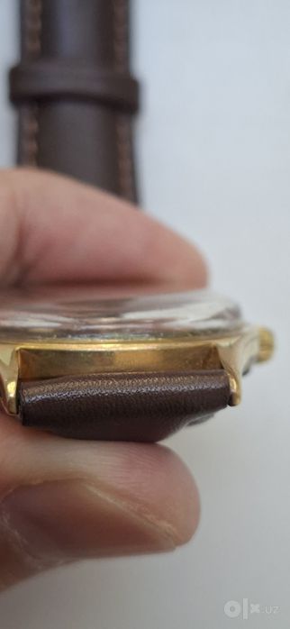 Продам позолоченные часы