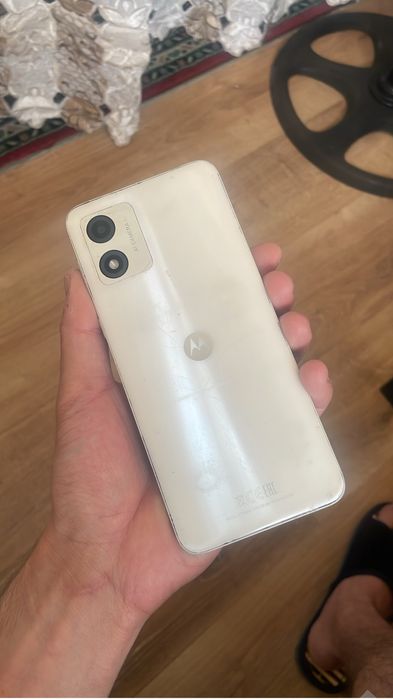 Продам Motorola E13 64 gb