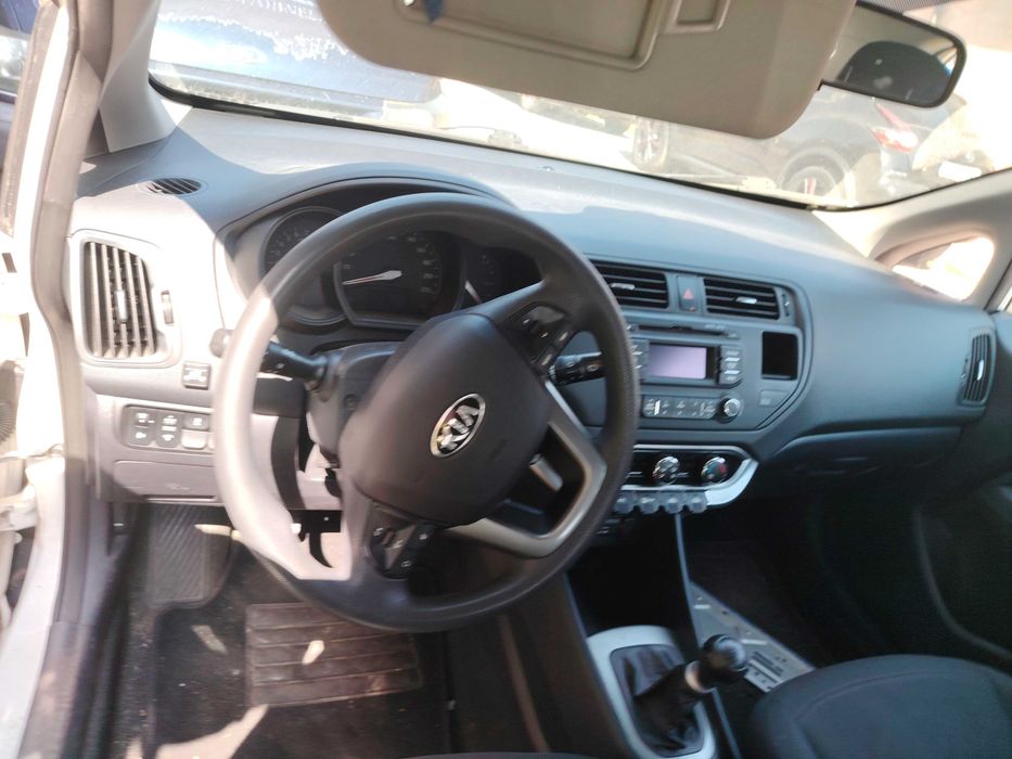 Kia Rio 1,3 i , Кия Рио на части! Май 2013