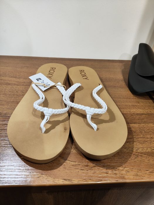 Roxy чехли, размер 39