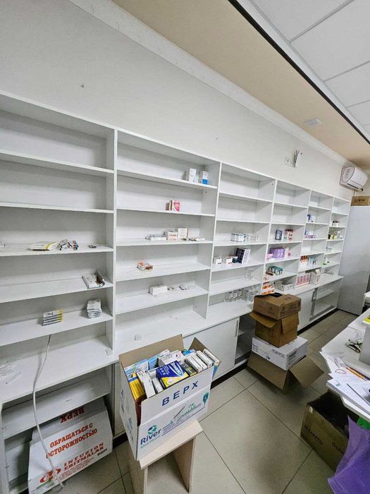 Tayyor dorixona mebel komplekti (premium sifat)