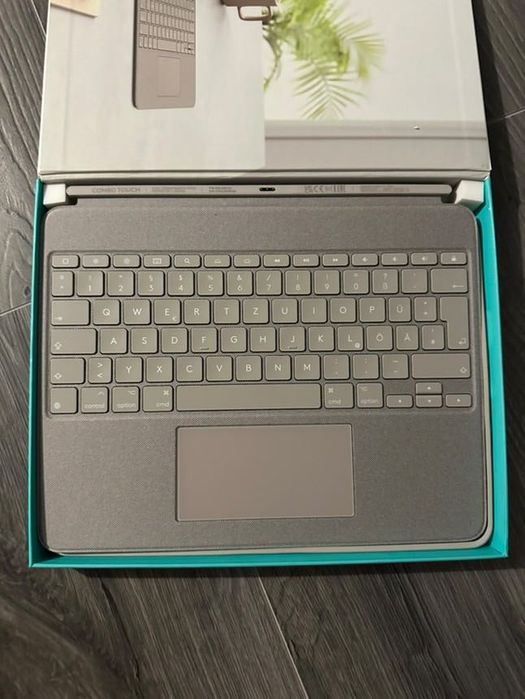 Husă Logitech Combo Touch