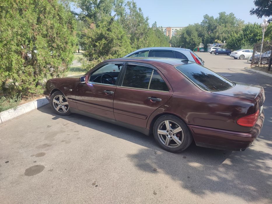 Продам Мерседес w210