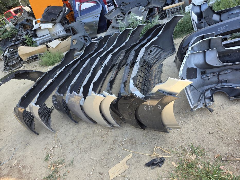 VW GOLF  8  2020 предна броня