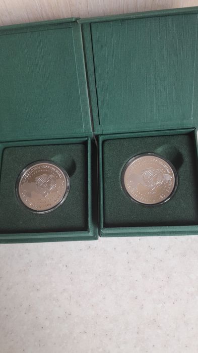 Продам серебряные монеты