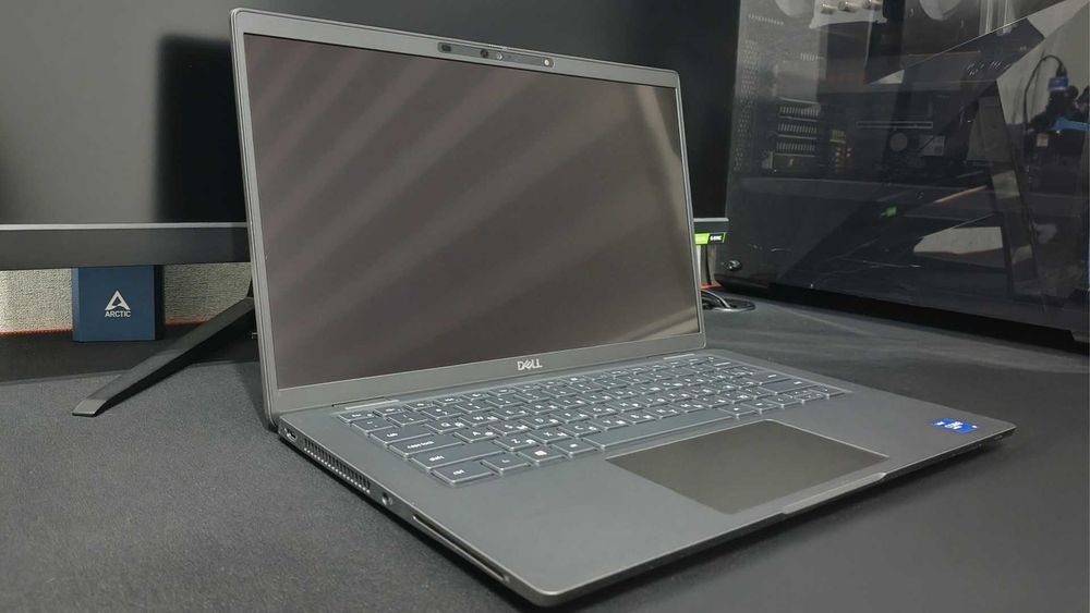 Ноутбук DELL Core i7