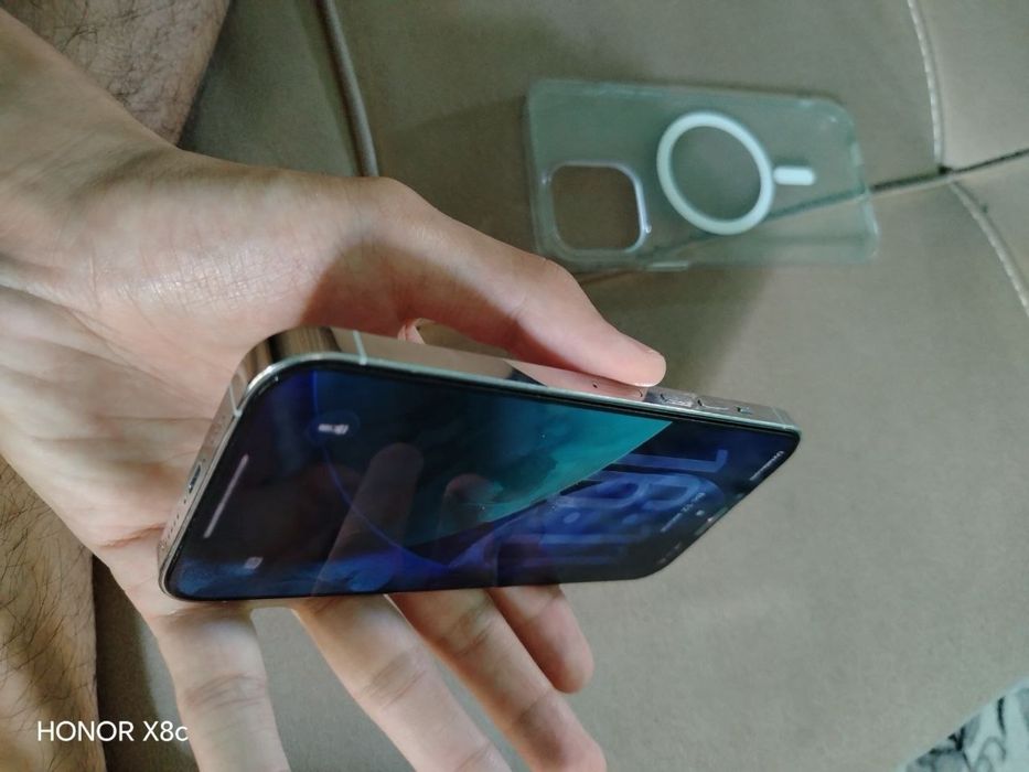 Iphone 13promax 128/84 tinniq
