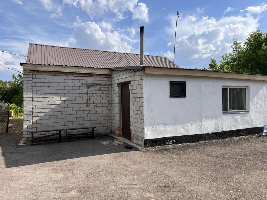 Продается дом в поселке Ботакара