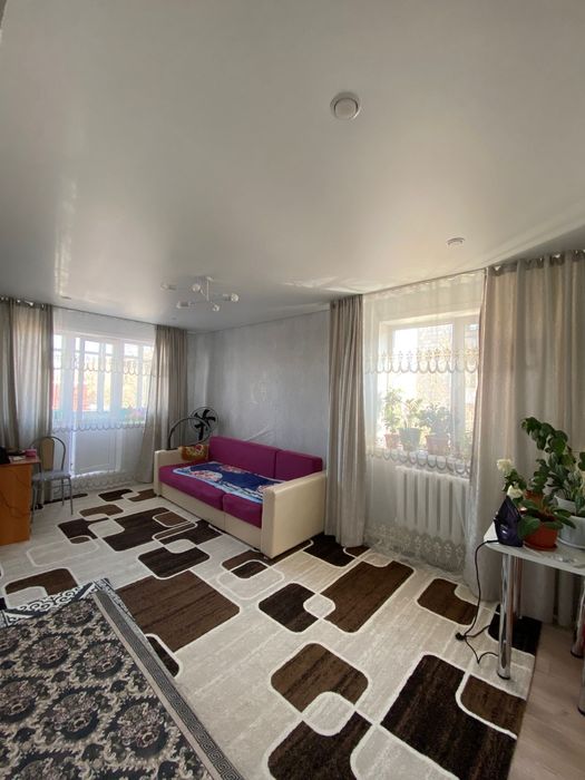 Продам 2 комнатную квартиру.