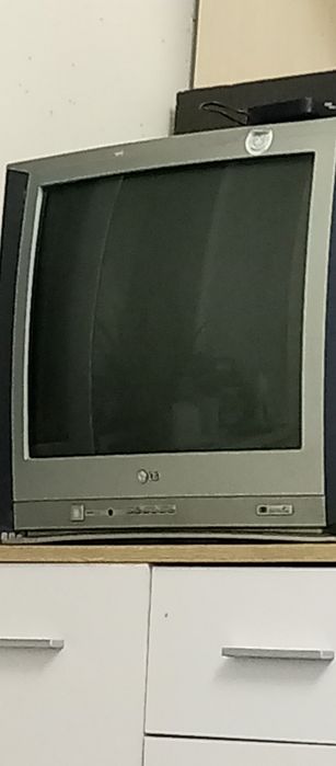 Телевизор LG Б/у