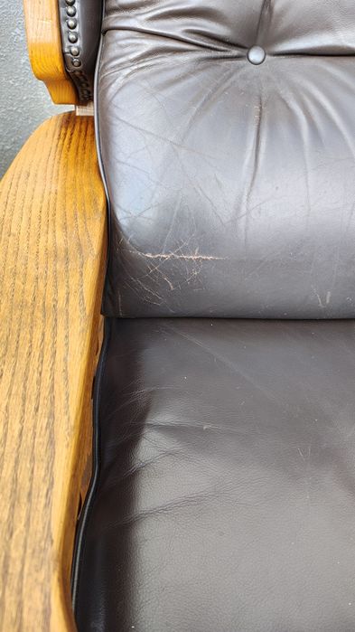 Кожени фотьойли от масивно дърво