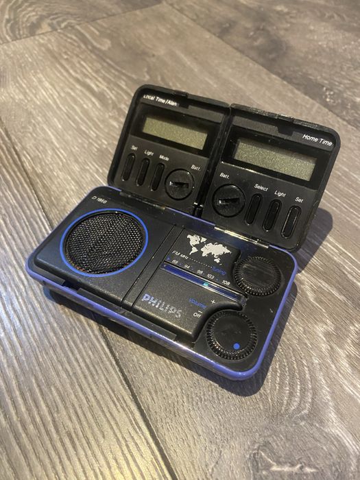 Radio Ceas Vintage Philips D1868