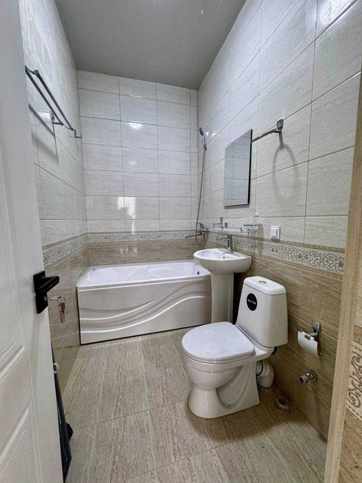 2 комн. новый коттедж. Сергели. Дарё буйи. 40м2. Дворик. Евроремонт.