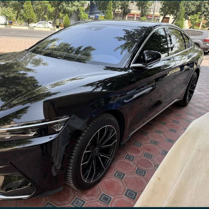 BYD HAN  605 запас ходли. краска тозза   акуратный минилган.