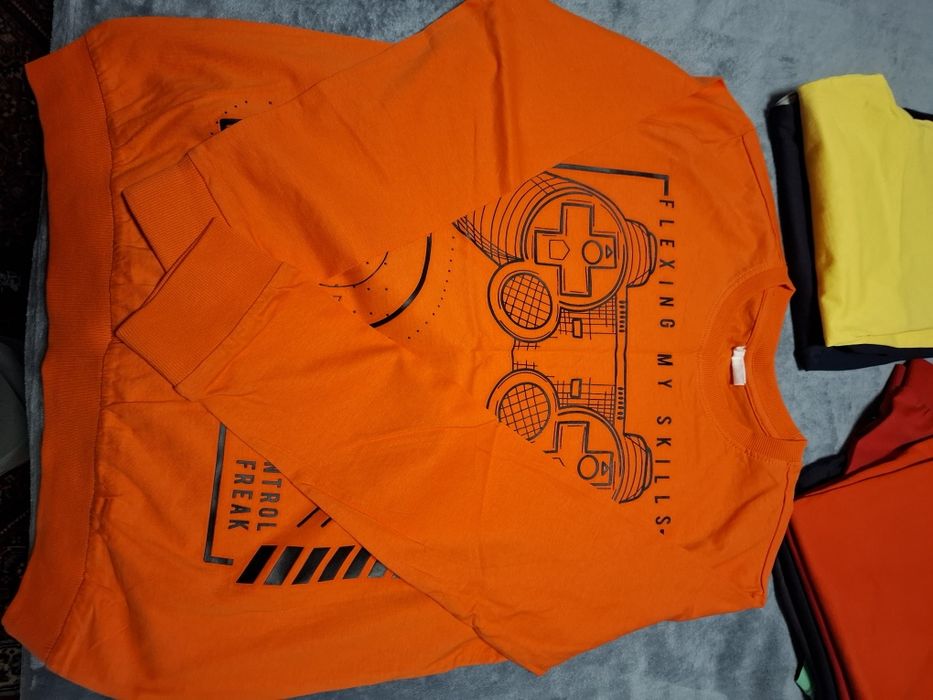 Set de 7 bluze noi din bumbac masura 158 cm