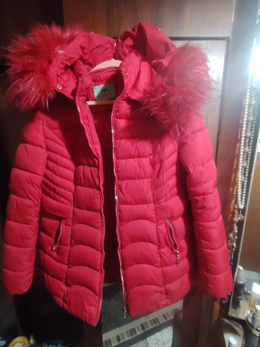 Дамско зимно яке