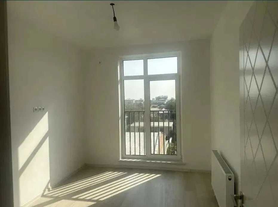 3-комнатная для семьи, 72м², Династия, евро ремонт, 9 этаж`