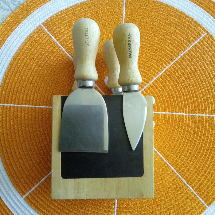 Инструменти за сирене на магнитно блокче