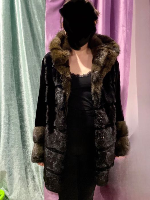Норковая шуба срочно