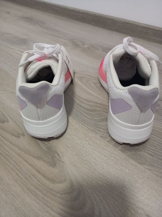 Adidas marimea 39