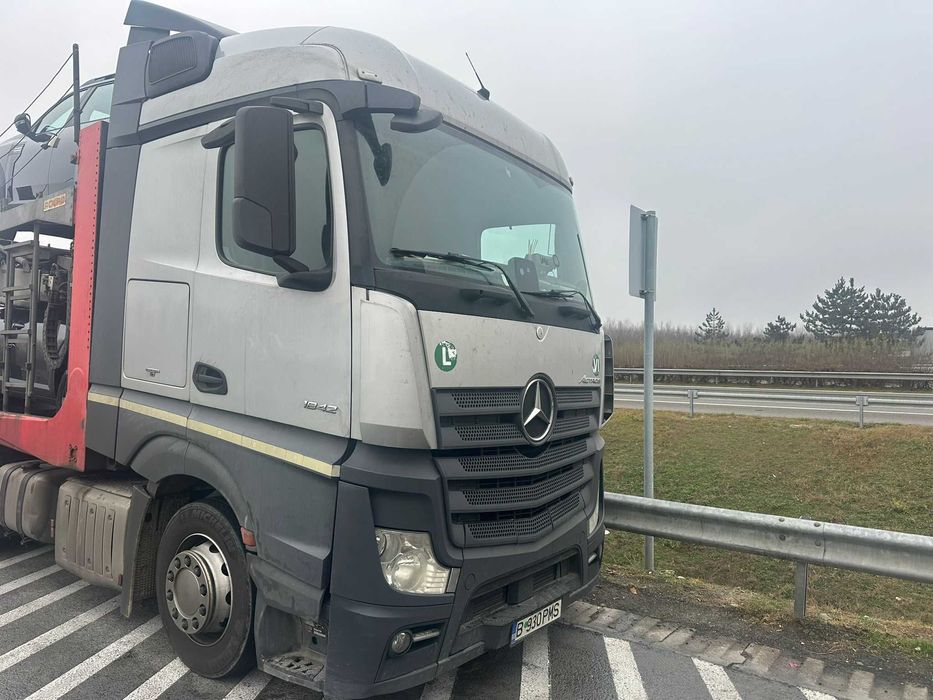 Mercedes-Benz Actros 1842 + Rolfo 8 pozitii -> Transportor Auto