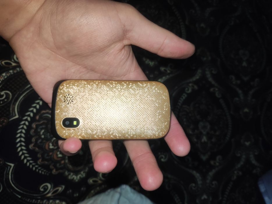 Ikkalsi yaxshi Telefon narxlarni kelishamiz