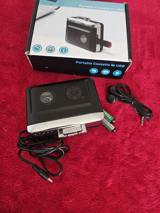 Уокмен с касета и USB