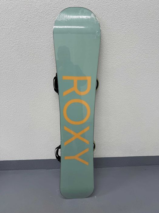 placa snowboard noua roxy xoxo L145cm