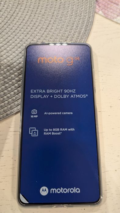 Продавам Motorola G04