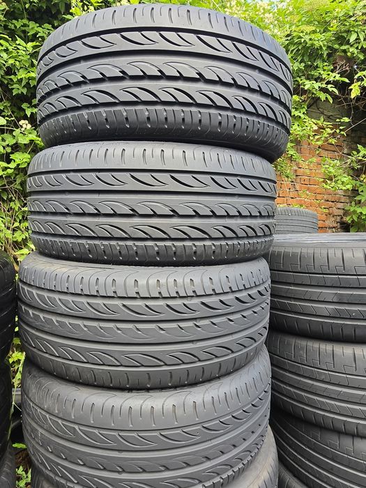 4бр. 225 40 18 Pirelli летни.