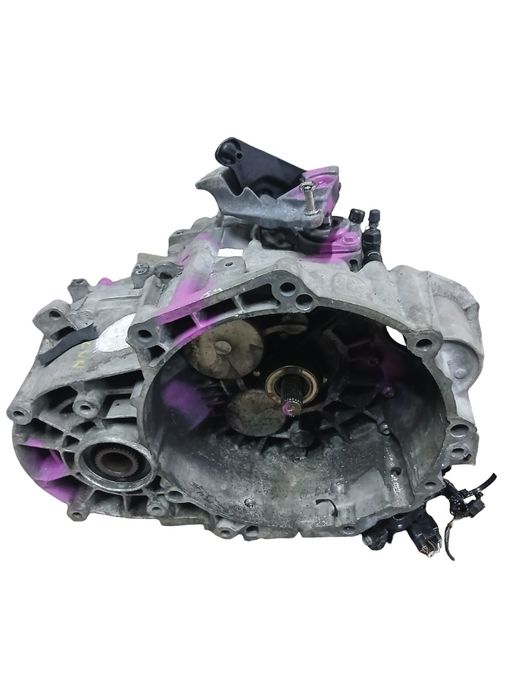 Cutie Viteze Manuala 4X4 Vw Golf 6 1.6 Tdi 6 Trepte Cay Lnn