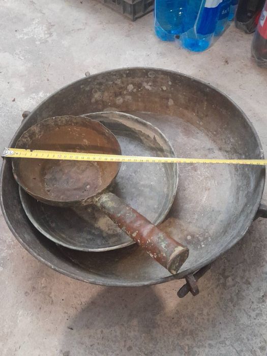 Медни бакъри котли